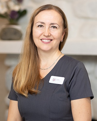 Dental assistant Iryna